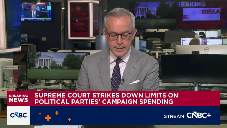 Supreme Court strikes down limits on political parties' campaign spending