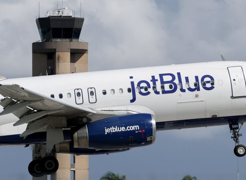 JetBlue to reduce Newark, LaGuardia footprint as it forges ahead in Fort Lauderdale