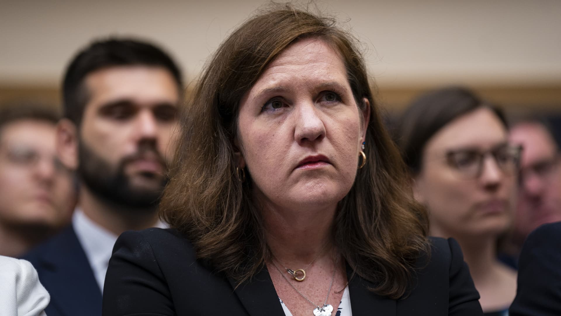 Supreme Court allows Trump to fire FTC member, major win for presidential power