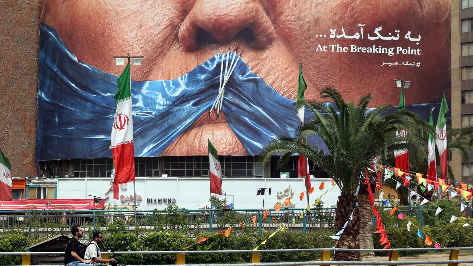 Iran stops negotiations with U.S., vows to ‘completely’ block Strait of Hormuz: State media