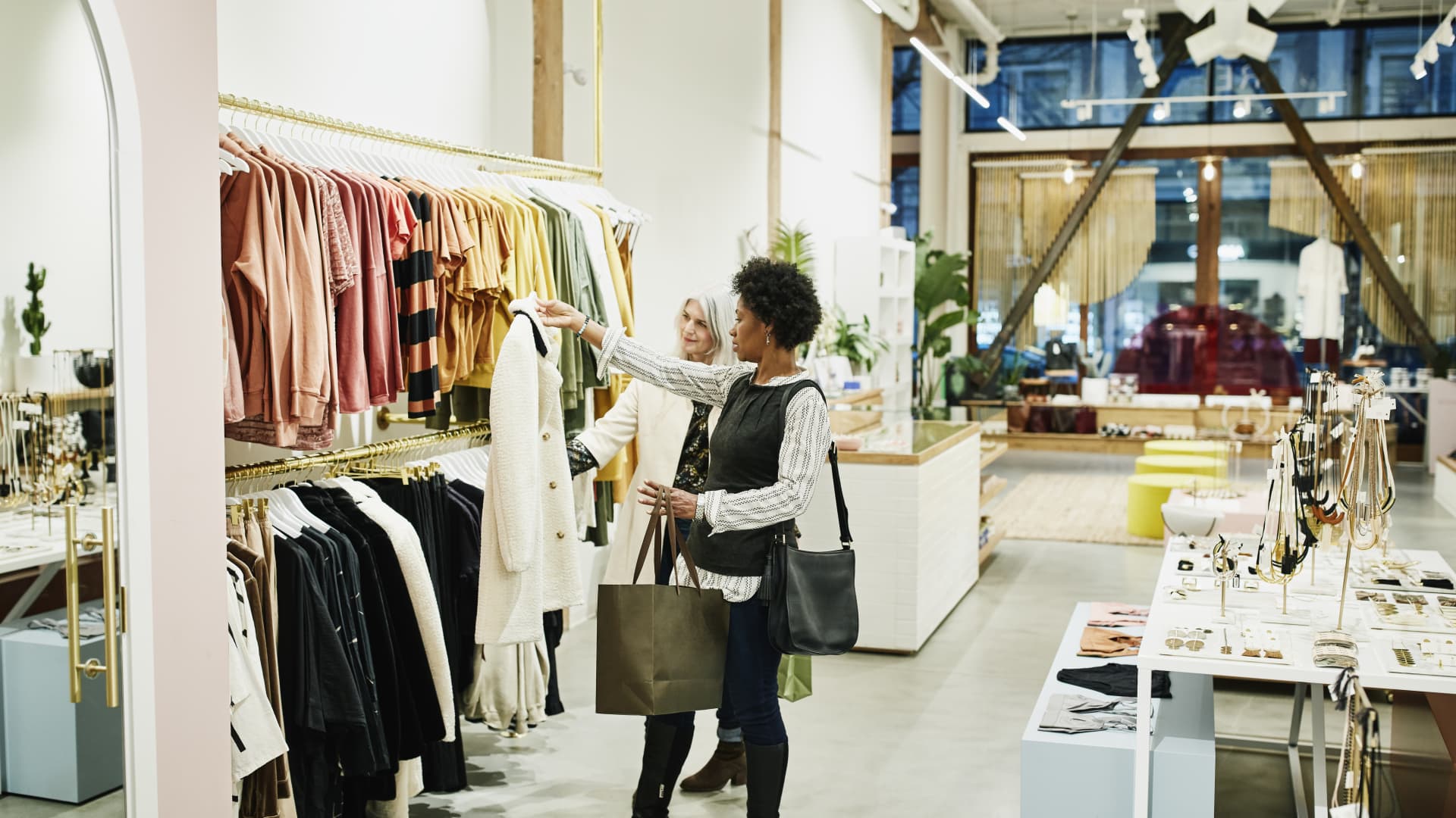 Why institutional investors are returning to retail ‘in a very big way’