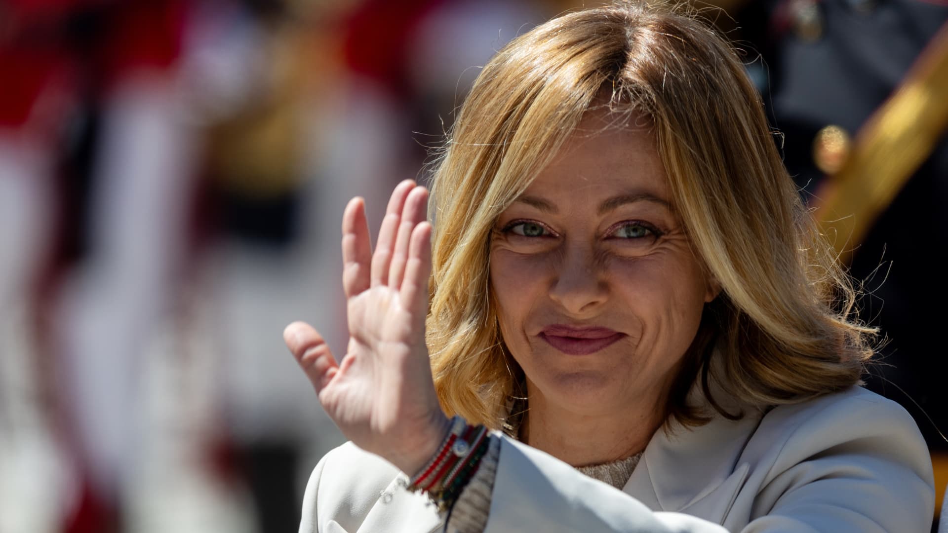 Meloni slams Trump’s claim she ‘begged’ for a photo with him as Italy’s top diplomat cancels U.S. trip