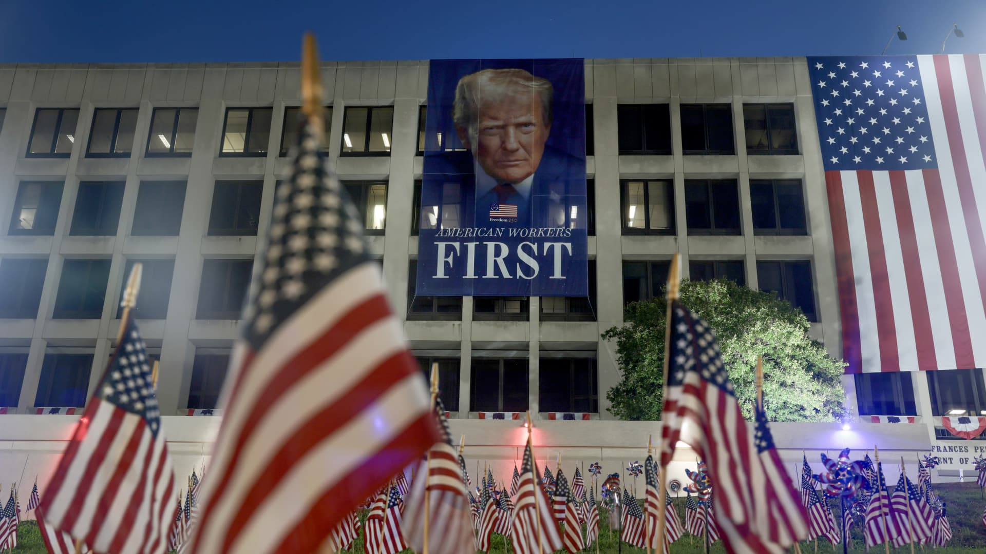 Trump to mark U.S. 250th anniversary with campaign-style rally on National Mall