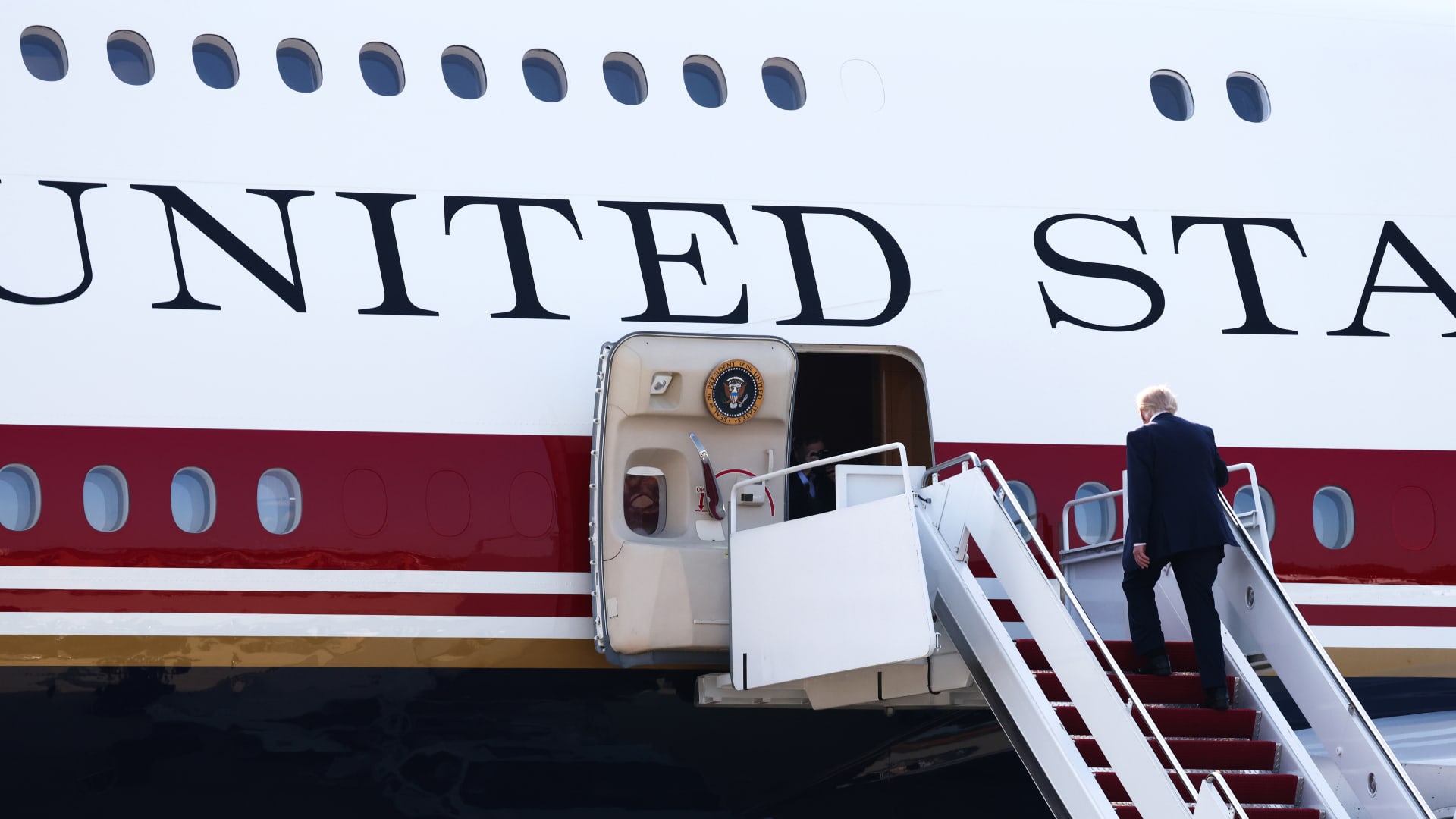 Retrofitted Qatari jet takes flight as Air Force One for Trump’s trip to North Dakota