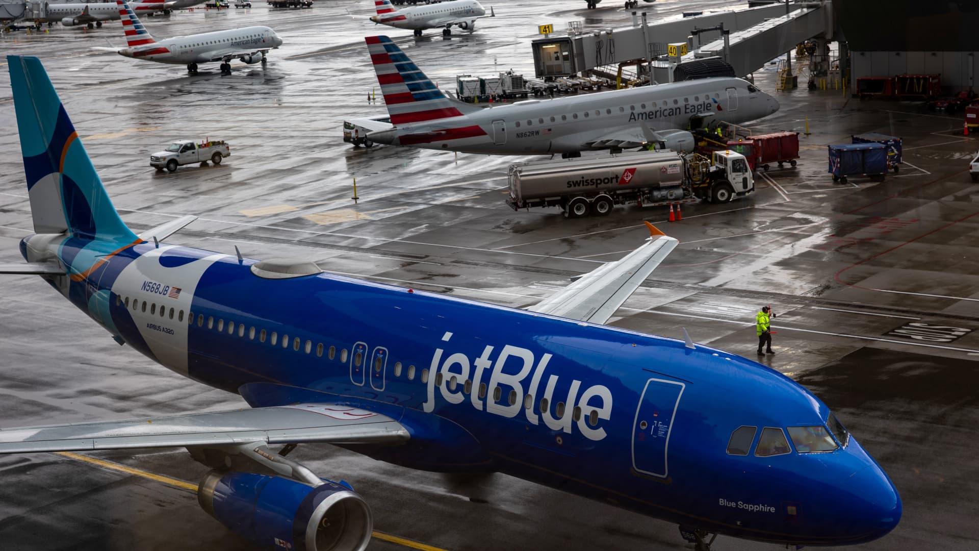 JetBlue overhauls fare options, from basic first to flexible economy. Here’s what to know