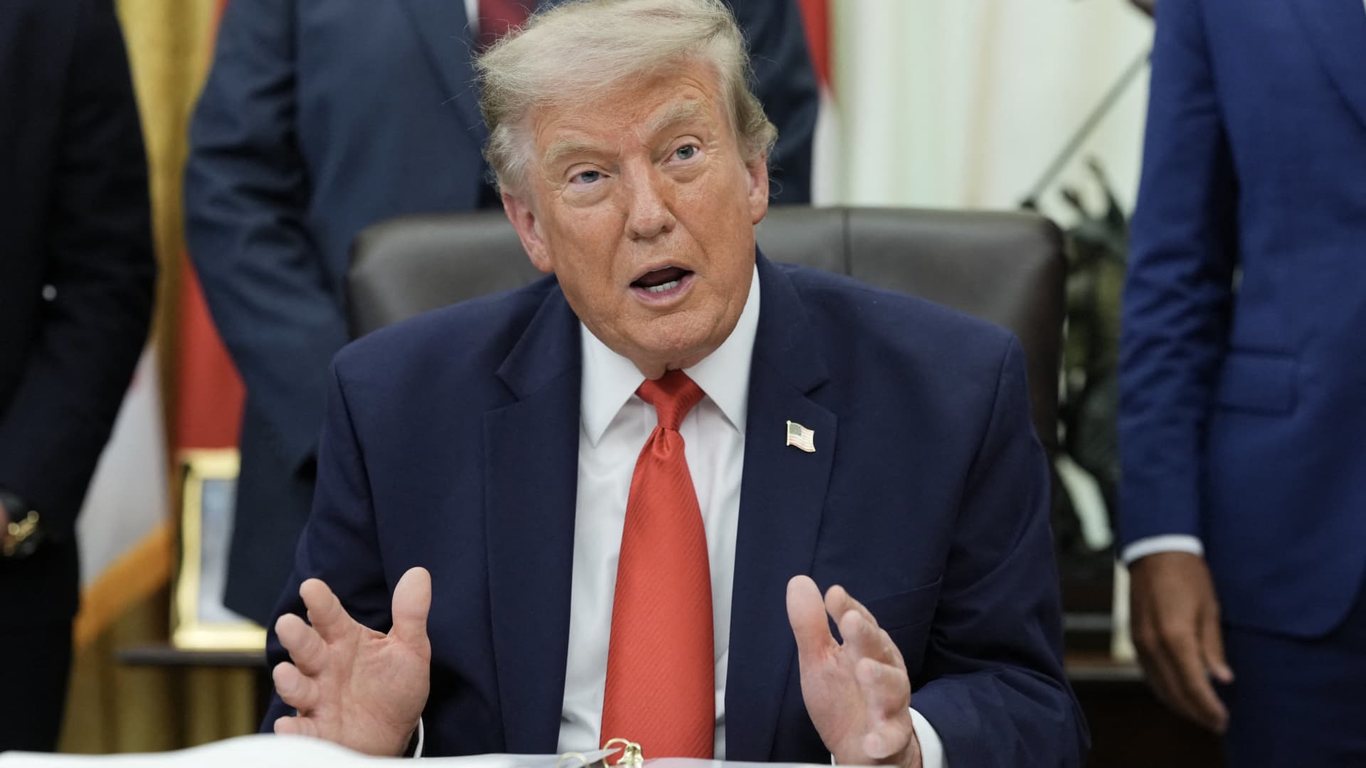Trump says sanctions bill should include tariffs on Iran, despite ‘trivial’ trade with U.S.