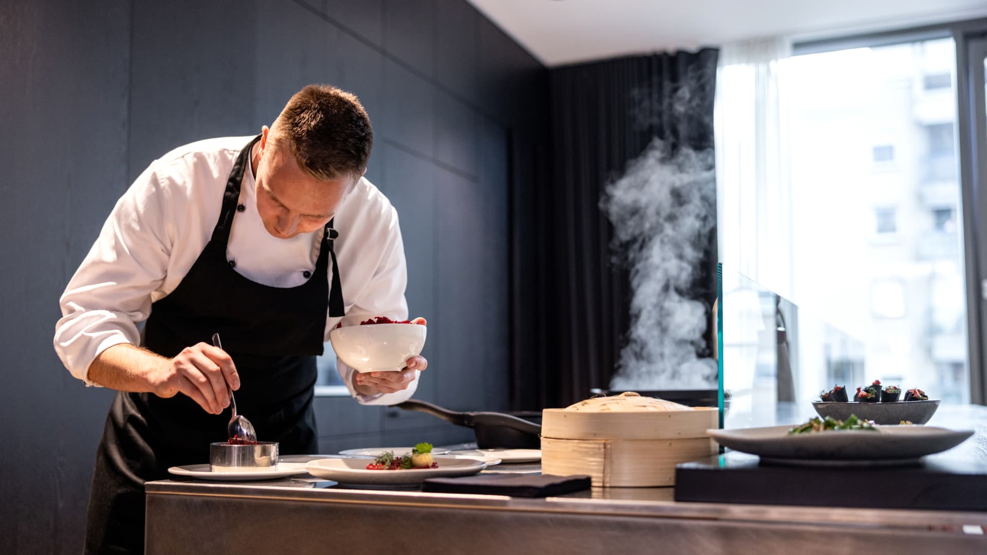 Private chef salaries reach $300,000 as the rich seek their own Michelin stars