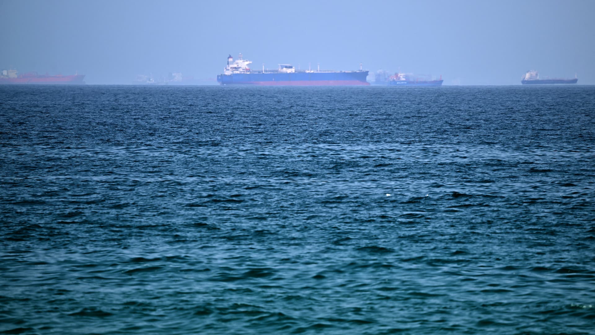UK and France agree with Oman to ensure safety of its territorial waters