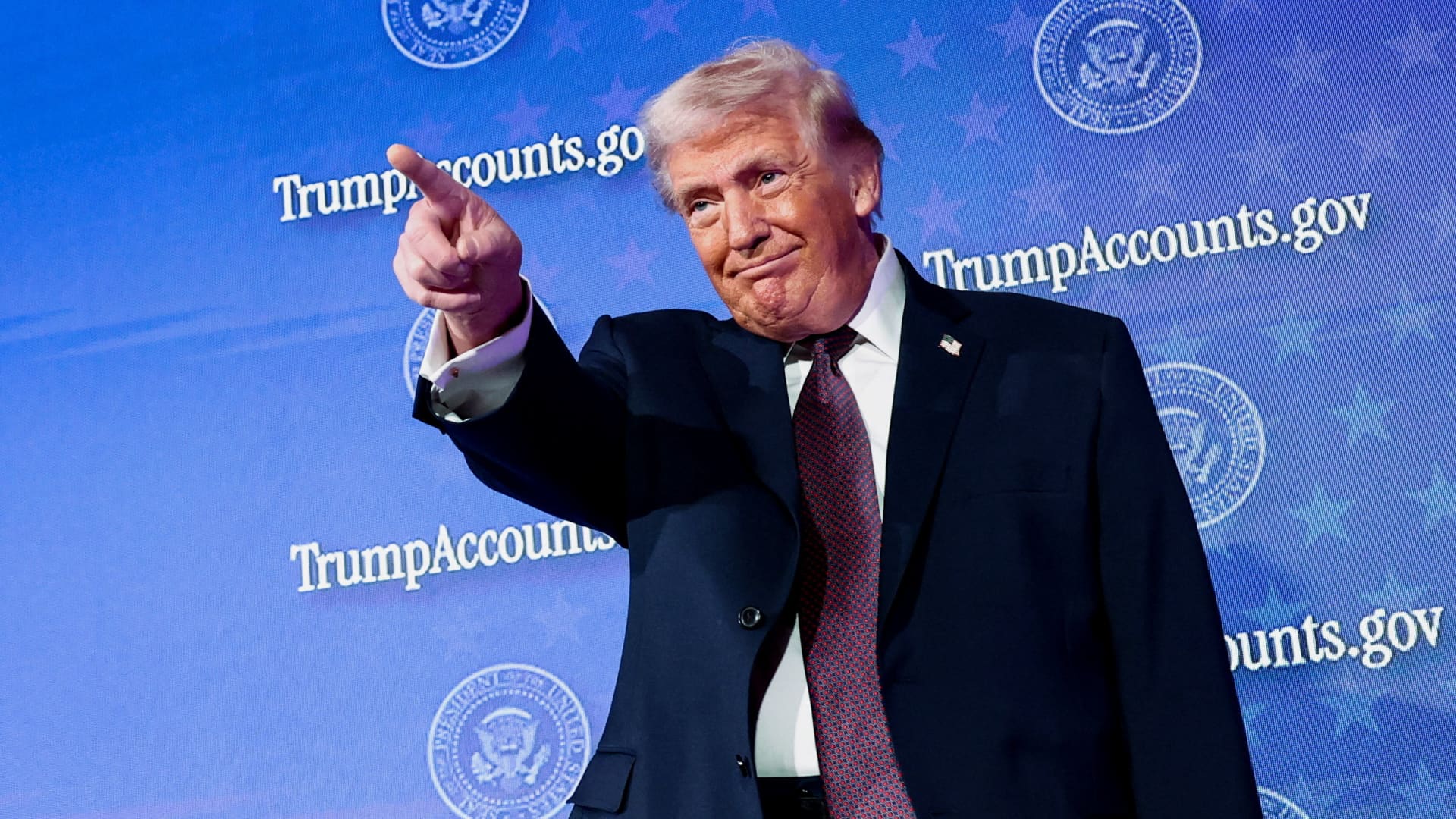 Trump rings opening bell at White House with raft of CEOs in first-of-its-kind market open