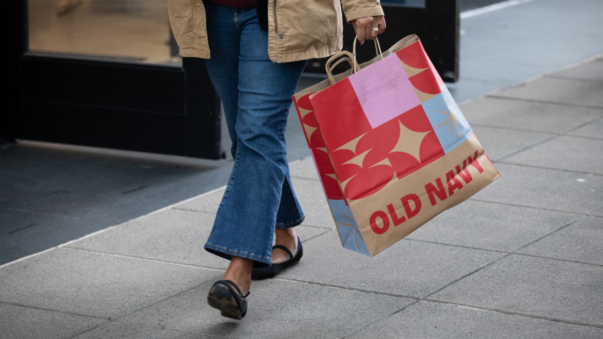 Gap shares jump 9% after company names new Old Navy CEO to revive struggling brand
