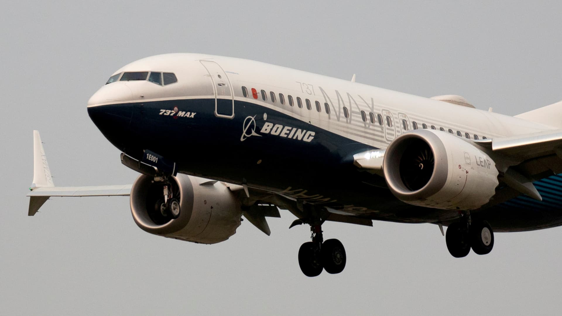 FAA clears smallest Boeing 737 Max to fly after years of delays
