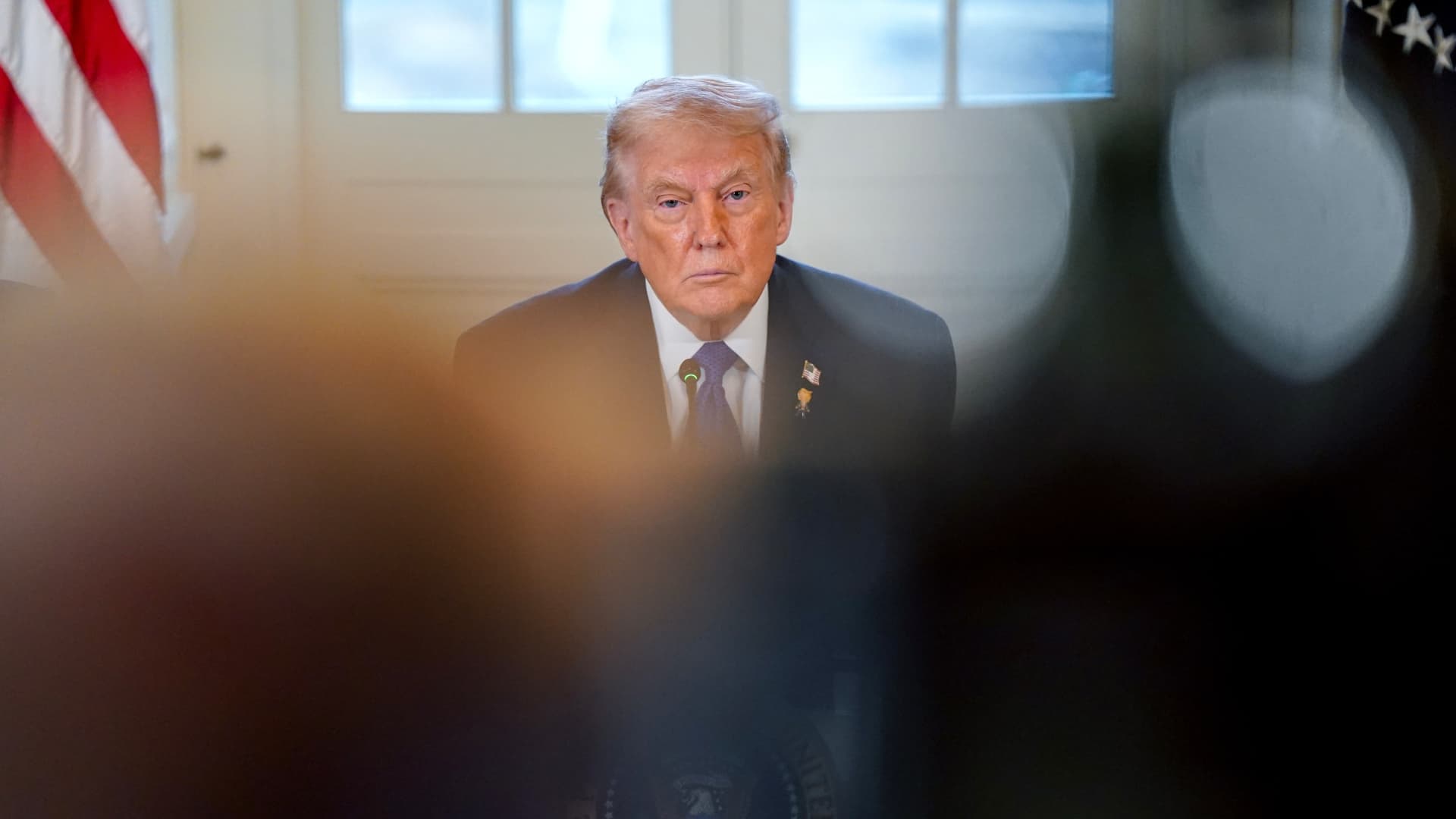 Trump to meet with U.S. oil refiners as White House pushes to lower gas prices