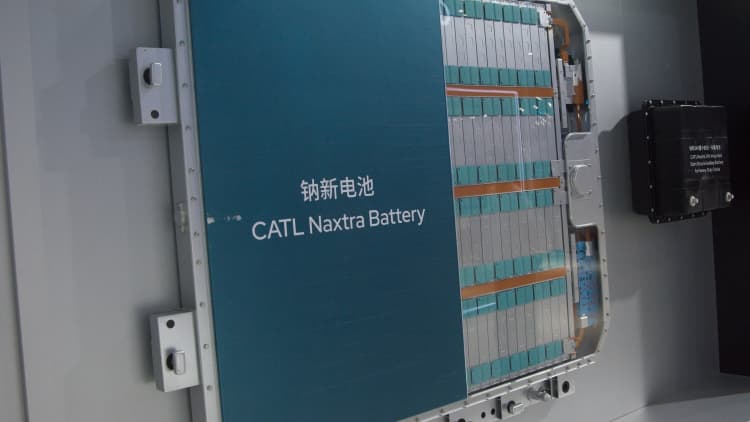 How much it will take for the U.S. to catch up to China's battery lead