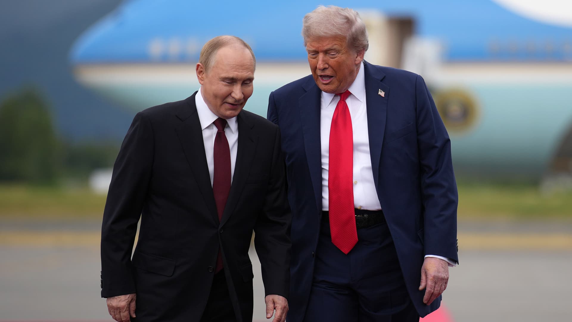 Trump told Putin U.S.-Russia ties could be ‘fully restored’ with swift end to Ukraine war, Kremlin says