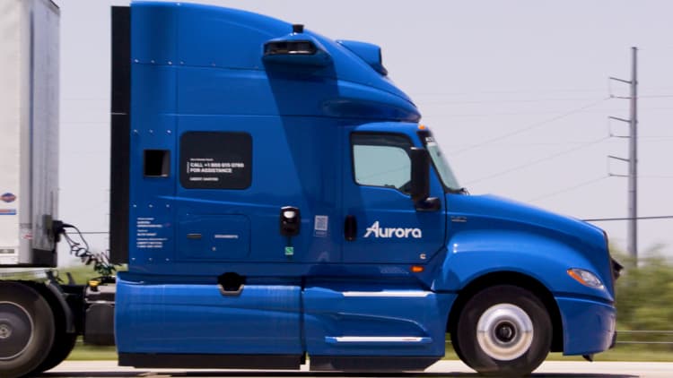Ride along inside Aurora’s self-driving semitruck