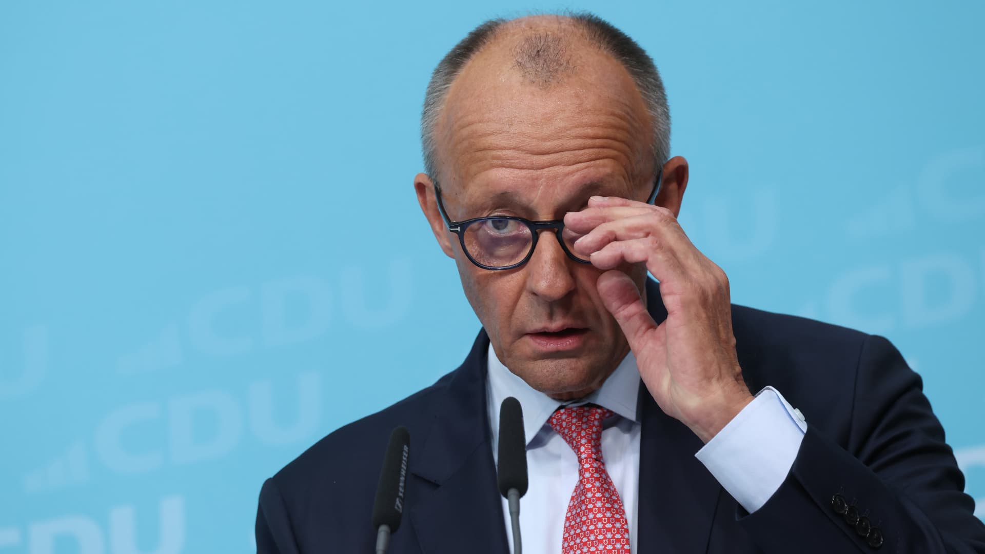 German voters turn to left and far-right as ‘disaster’ for ruling CDU threatens pro-growth reforms