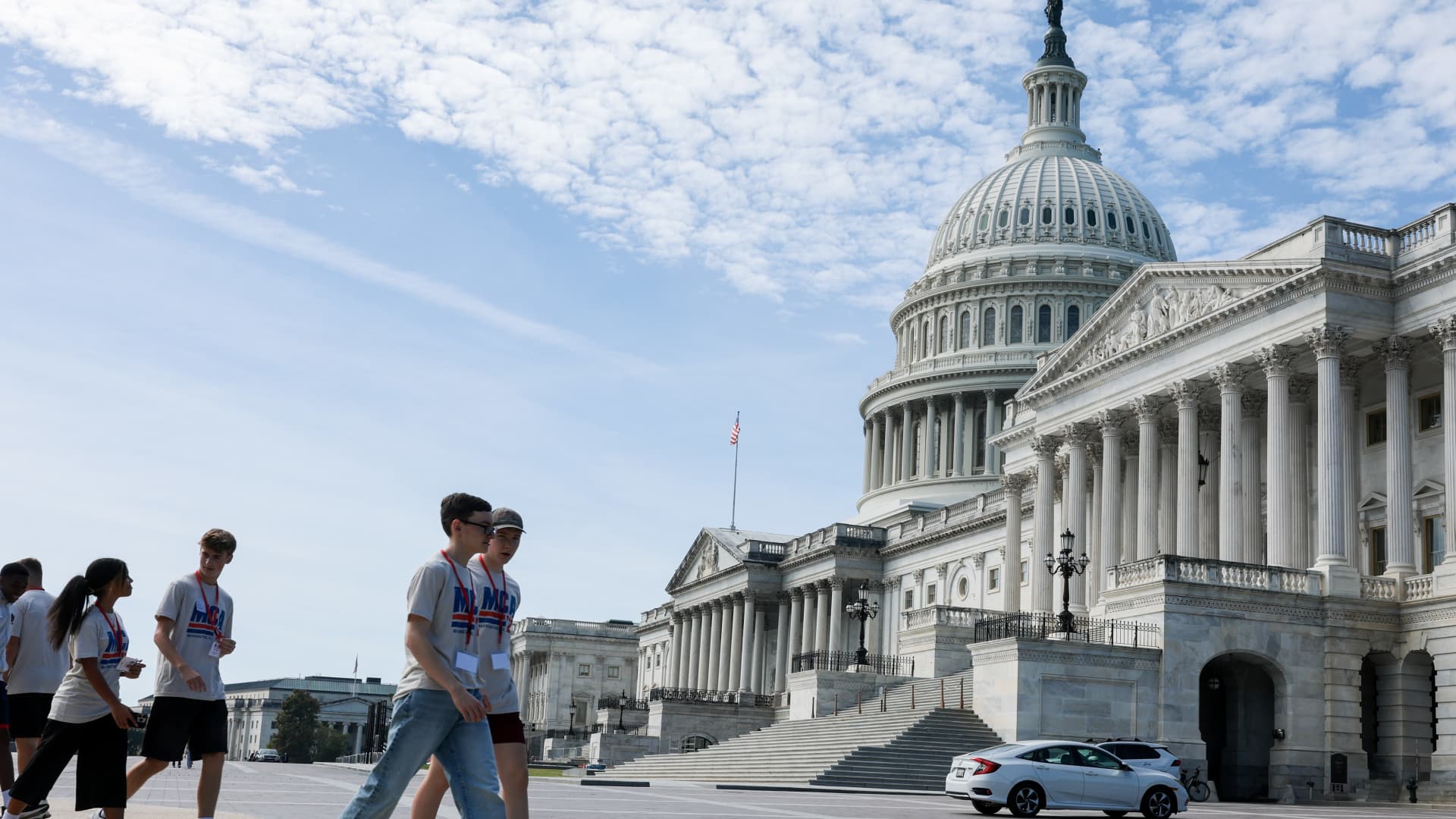 Elon Musk helps GOP Senate super PAC raise record $273 million