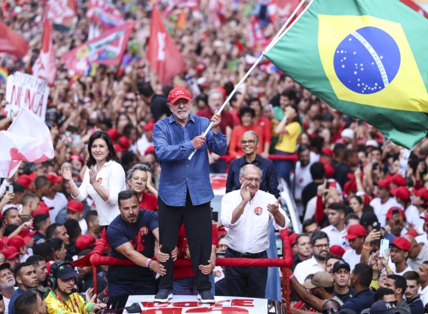 Brazil’s Lula wins historic presidential election; Bolsonaro reportedly refuses to concede