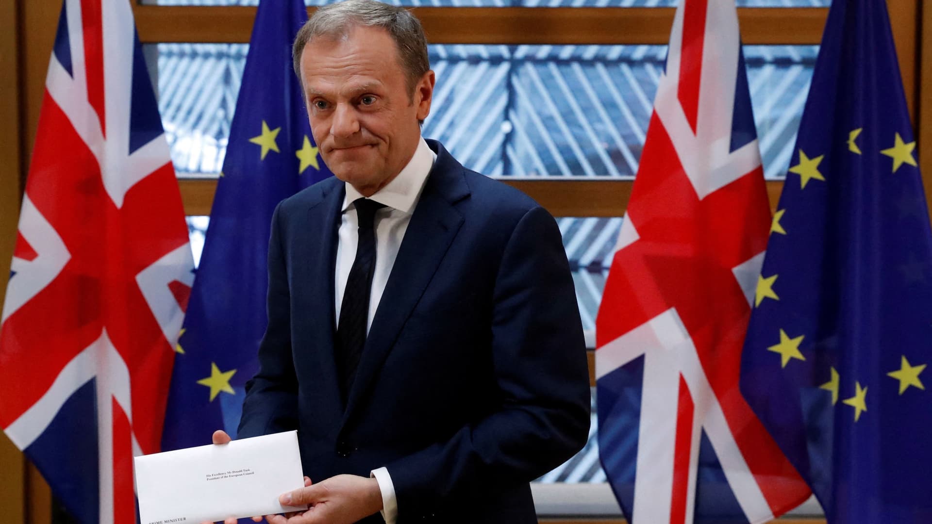 Polish security services meet after ‘serious’ threat to PM and defense minister