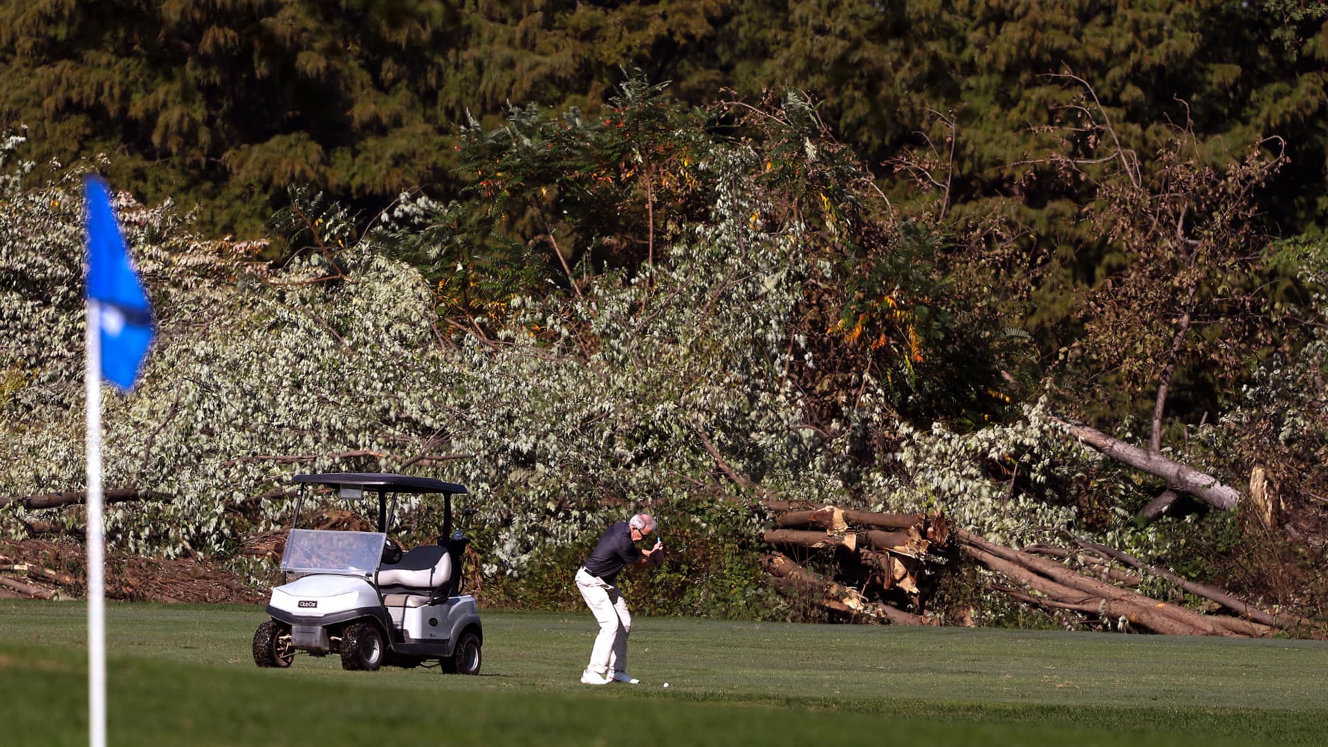 Trump says he will close historic DC golf course for 15 months of renovations