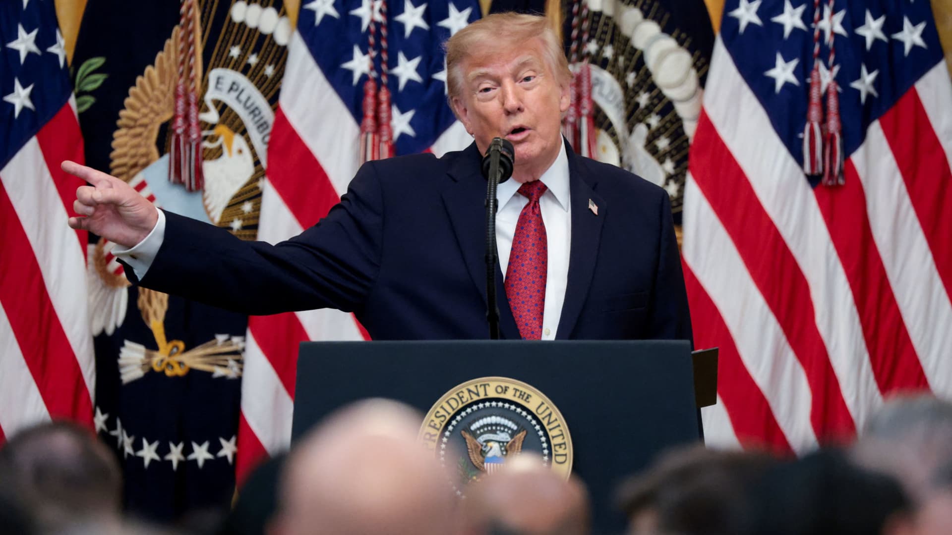 Trump says he’ll pay for TV ads that praised him and which government funded